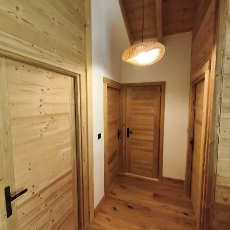 Chalet Cosy Et Neuf, 5 Min Des Stations De Ski, Poele A Bois *